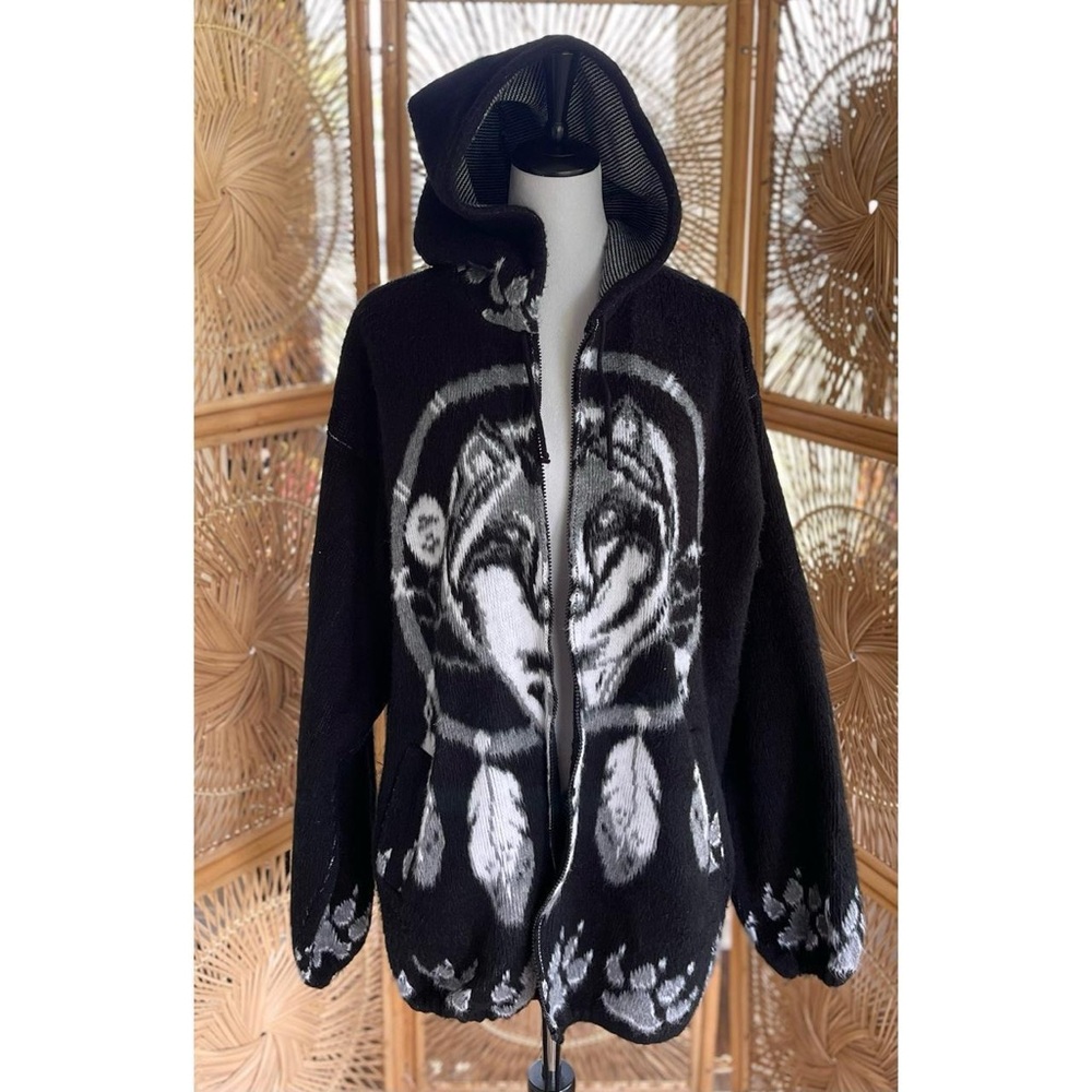 All Indians Native Wear Black Gray White Wool Wolf Dream Catcher Hooded Jacket
